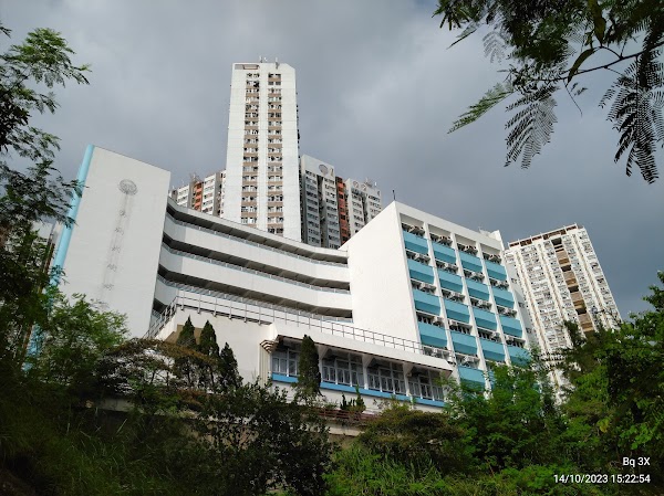 鴨脷洲街坊學校