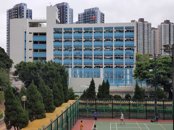 梁省德學校